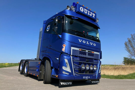 【予約】2026年発売予定 Volvoボルボ FH5 MY2024 SLEEPER CAB 6X4 Guijt BV / WSI 1/50 建設機械 模型