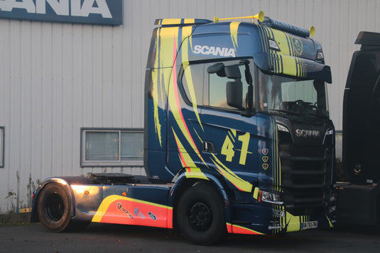 【予約】2026年発売予定 Kenny Coin SCANIA S HIGHLINE CS20H 4X2 / WSI 1/50 ミニカー トラック模型