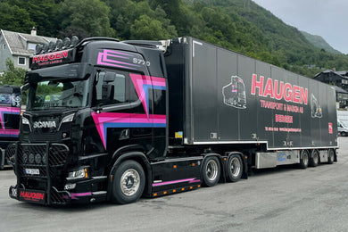 【予約】2026年発売予定 HAUGEN SCANIA S HIGHLINE CS20H 6X4 セミ ボックストレーラー 3軸 / WSI 1/50 建設機械模型 工事車両