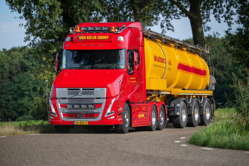 ギャラリービューアに画像をロードする, 【予約】2026年発売予定 VLASTUIN VT5 6X2 TAG AXLE バキュームタンクトレーラー 3 AXLE Vakutrans / WSI 1/50 建設機械 模型
