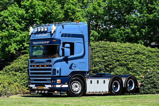 【予約】2026年発売予定 Scaniaスカニア 4 SERIES TOPLINE 6X2 TAG AXLE De Arendshorst / WSI 1/50 建設機械 模型