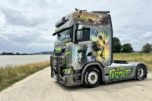 【予約】2026年発売予定 SPV Trans SCANIA S HIGHLINE CS20H 4X2 / WSI 1/50 ミニカー トラック模型