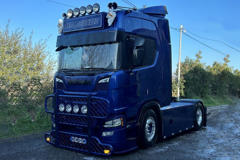 ギャラリービューアに画像をロードする, 【予約】2026年発売予定 Scaniaスカニア R HIGHLINE CR20H 4X2 TSM Logistique / WSI 1/50 建設機械 模型
