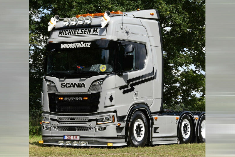 ギャラリービューアに画像をロードする, 【予約】2026年発売予定 Scaniaスカニア R HIGHLINE CR20H 6X2 TWIN STEER Michielsen M / WSI 1/50 建設機械 模型

