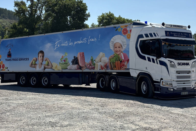 ギャラリービューアに画像をロードする, 【予約】2026年発売予定 Scaniaスカニア R HIGHLINE CR20H 6X2 REEFER TRAILER 3 AXLE Transports Bajard et Fils / WSI 1/50 建設機械 模型

