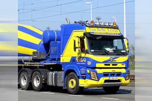 【予約】2026年発売予定 Volvoボルボ FMX GLOBETROTTER 6X4 ダンプトレーラー 2 AXLE Van Belle Transport / WSI 1/50 建設機械 模型