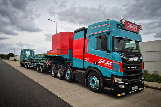 【予約】2026年発売予定 Scaniaスカニア R HIGHLINE CR20H 8X4 MANOOVR WITH 2 AXLE DOLLY - 7 AXLE Gruber / WSI 1/50 建設機械 模型