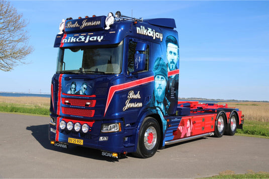 【予約】2026年発売予定 Brdr. Jensen SCANIA R NORMAL CR20N RIGED TRUCK WITH HOOKLIFT SY / WSI 1/50 ミニカー トラック模型