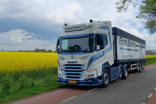 【予約】2026年発売予定 Engel Elburg DAF XF SH WITH SKY LIGHTS 6X2 TWIN STEER BELT TRAI / WSI 1/50 ミニカー トラック模型