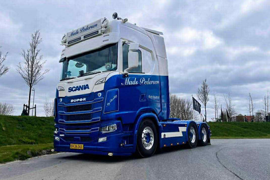 【予約】2027年発売予定 Mads Pedersen SCANIA S HIGHLINE CS20H 6X2 TAG AXLE / WSI 1/50 ミニカー トラック模型