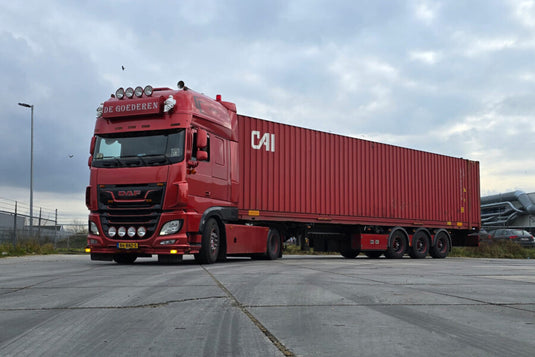 【予約】2026年発売予定 De Goederen DAF XF SUPER SPACE CAB MY2017 4X2 FLEX CONTAINER TR / WSI 1/50 ミニカー トラック模型