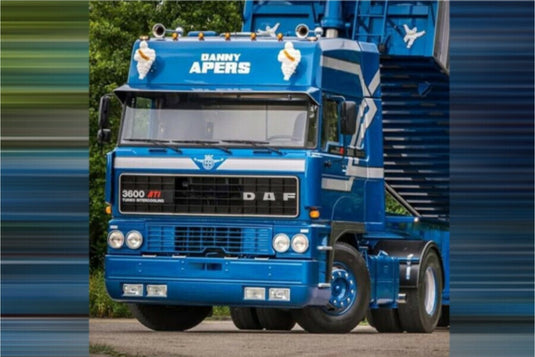 【予約】2026年発売予定 Transport Apers DAF 3600 SPACE CAB 4X2 / WSI 1/50 ミニカー トラック模型