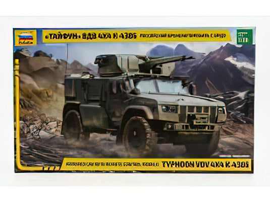 KAMAZ - TYPHOON VDV 4x4 K-4386 MILITARY 2010 - // ZVEZDA 1/35  モデルキット プラモデル模型
