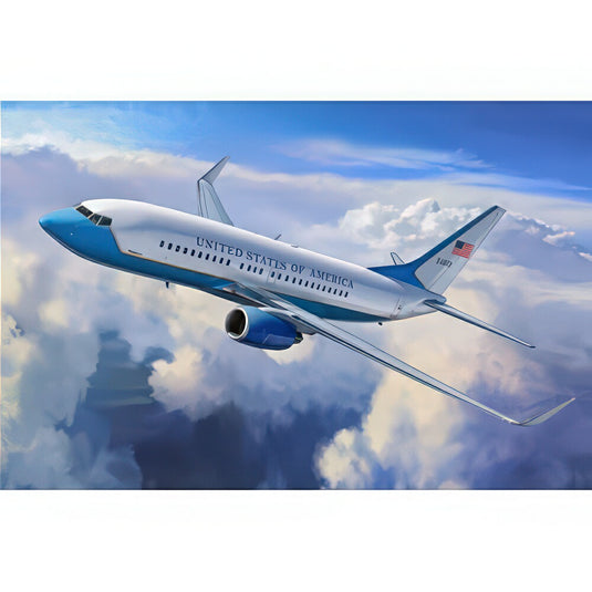 Boeing 737 700 キット ZS7027/ ZVEZDA  プラモデル キット模型