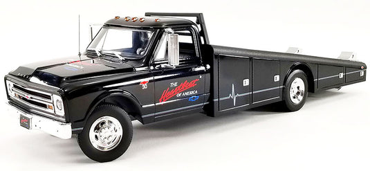 Heartbeat of America - 1967 Chevrolet C-30 Ramp Truck Limited Edition /ACME  1/18 ミニカー