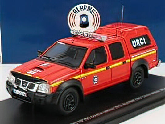NISSAN - NP300 DOUBLE CABINE PICK-UP CLOSED URCI 2011 - RED BLACK /ALARME 1/43 ミニカー