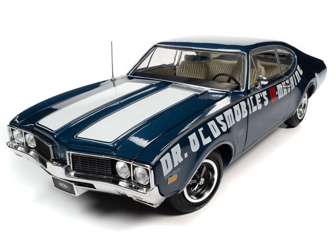 1969 Oldsmobile Cutlass 442 Coupe in Trophy Blue /AMEAMERICAN MUSCLE 1/18 ミニカー