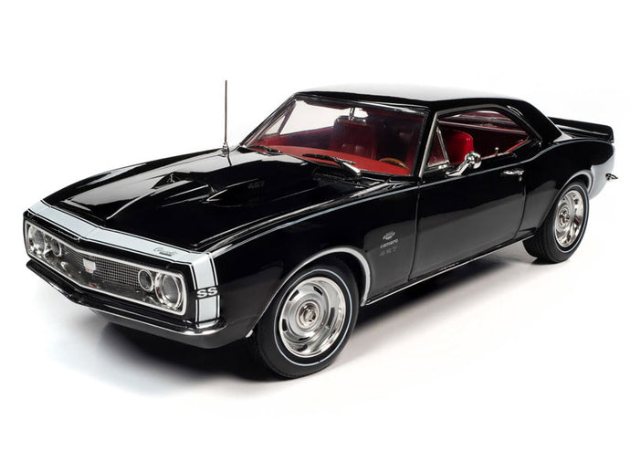 1967 Chevrolet Yenko Camaro Hardtop in Tuxedo Black /AMEAMERICAN MUSCLE 1/18 ミニカー