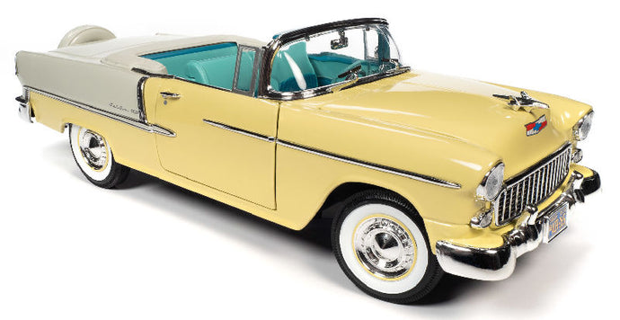 1955 Chevy Bel Air Convertible in Harvest Gold and India Ivory /AMEAMERICAN MUSCLE 1/18 ミニカー