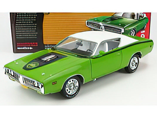 DODGE - CHARGER SUPER BEE COUPE 1971 - GREEN WHITE  /AutoWorld 1/18 ミニカー