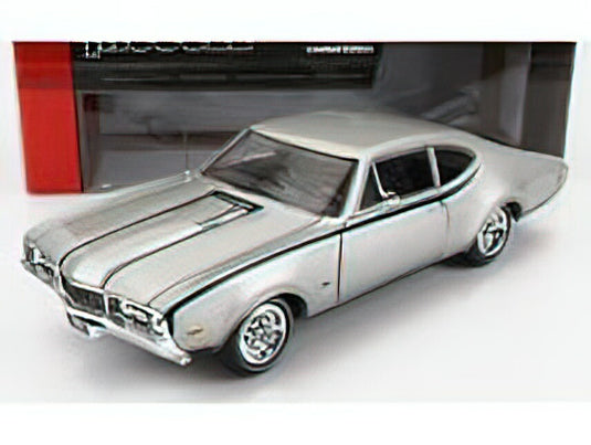 OLDSMOBILE - HURST CUTLASS COUPE 1968 - SILVER /AutoWorld 1/18 ミニカー