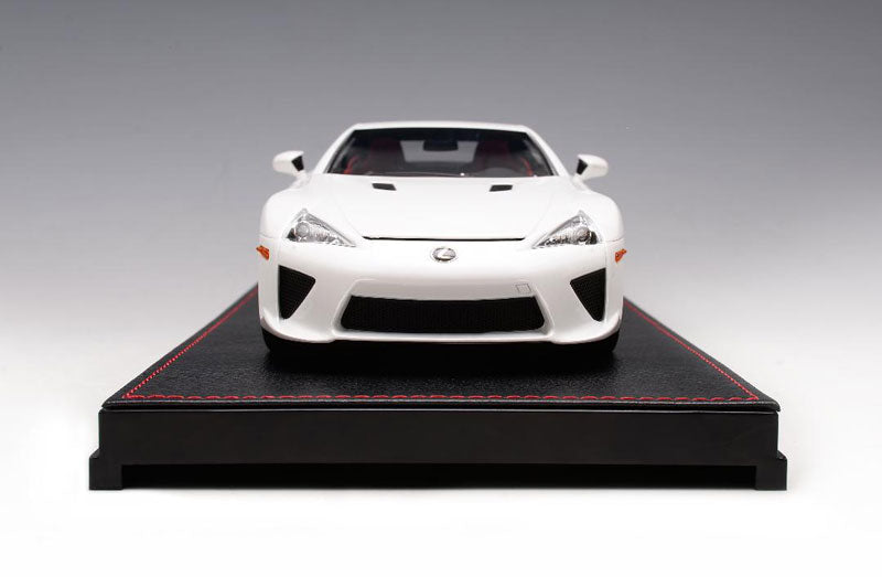 ギャラリービューアに画像をロードする, Lexus LFA Pearl White 60台限定 /AB models  1/18 ミニカー
