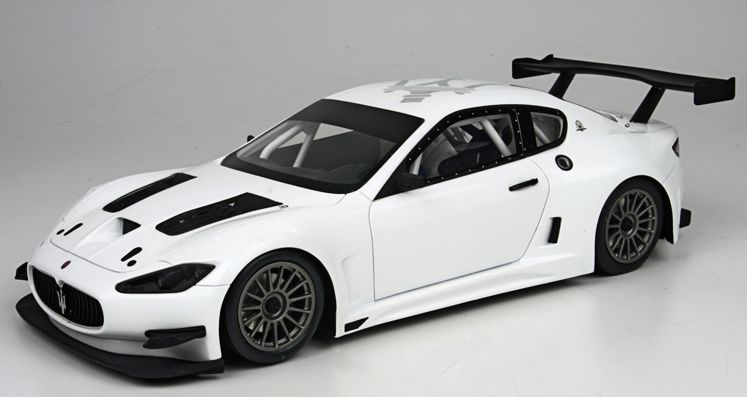 ギャラリービューアに画像をロードする, 【予約】Maseratiマセラティ グランツーリスモ MC GT3 2012 リミテッドエディション /BBR 1/18 ミニカー
