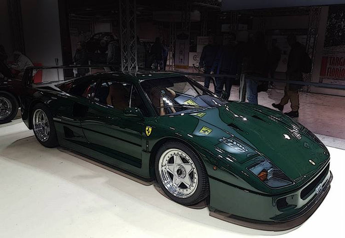 【予約】10月-12月以降発売予定Ferrariフェラーリ F40 1987 Green Abetone /BBR 1/18 レジンミニカー