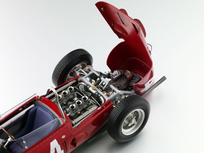 ギャラリービューアに画像をロードする, Ferrariフェラーリ 156F1 Sharknose  1961  500台限定 C-007 /CMC ミニカー  1/12
