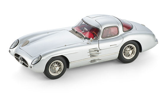 MercedesBenzメルセデス・ベンツ300 SLR クーペ 1955 M-076 /CMC ミニカー  1/18