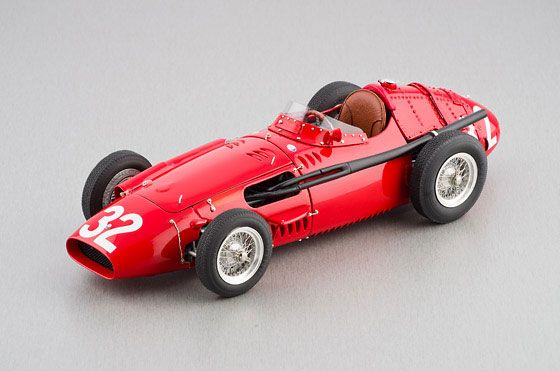 マセラティ250F #32 モナコGP Fangio 1957 M-101 /CMC 1/18 ミニカー