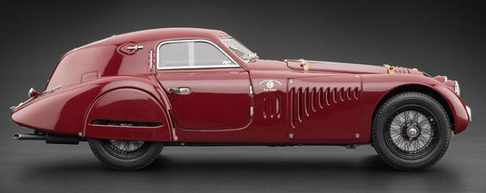 アルファロメオ 8C 2900 Bスペック ツーリングクーペ 1938 M-107 /CMC 1/18 ミニカー