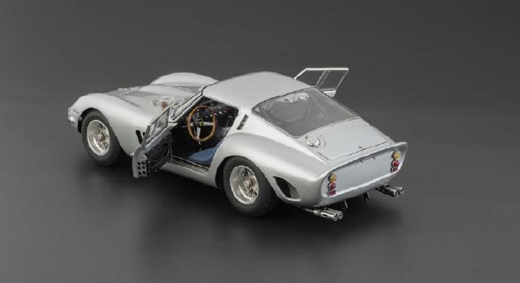 ギャラリービューアに画像をロードする, Ferrariフェラーリ 250 GTO, 1962 / Silver /CMC 1/18 ミニカー
