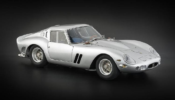 Ferrariフェラーリ 250 GTO, 1962 / Silver /CMC 1/18 ミニカー