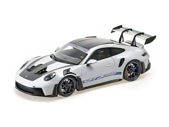 【予約】6月以降発売予定PORSCHE - 911 992 GT3 RS COUPE WITH BLUE DECOR 2023 - SILVER /Minichamps 1/18ミニカー