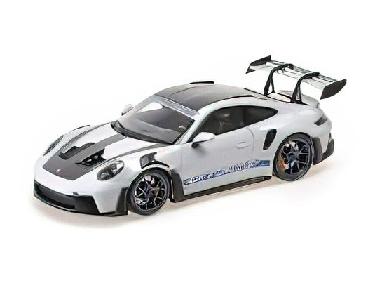 【予約】6月以降発売予定PORSCHE - 911 992 GT3 RS COUPE WITH BLUE DECOR 2023 - SILVER /Minichamps 1/18ミニカー