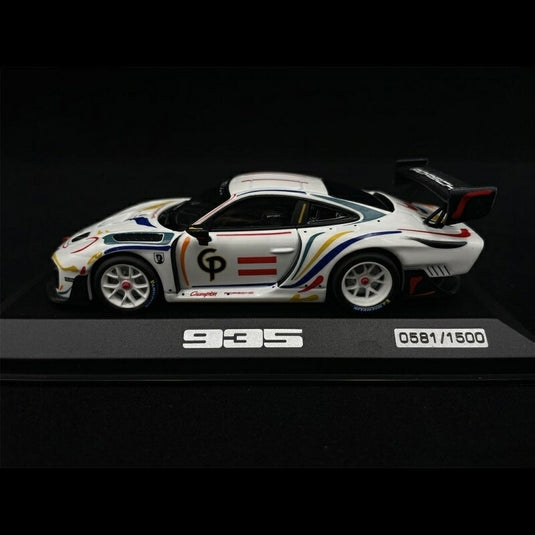 Porscheポルシェディーラーモデル 935/19 GT2 RS Base 2019 /Minichamps 1/43 ミニカー