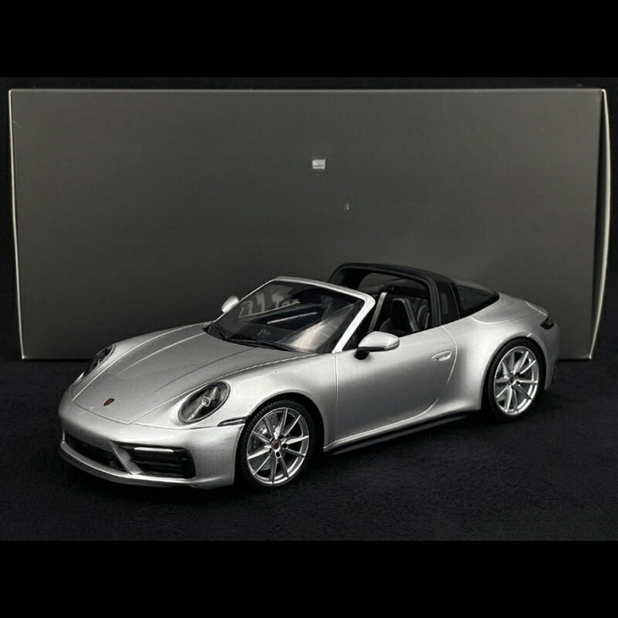 Porscheポルシェディーラーモデル 911 Targa 4 GTS Type 992 2022 /Minichamps 1/18 ミニカー