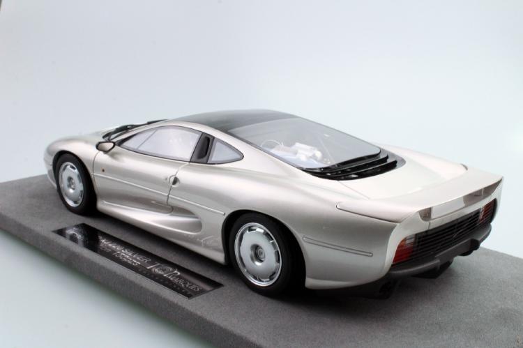 Jaguarジャガー XJ220 blue 1/18 ミニカー TopMarques 1:18 Jaguar XJ 220 year 1992 blue metallic TOP39B