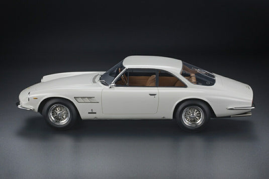 【予約】12月以降発売予定FERRARIフェラーリ 500 SUPERFAST 2-SERIES 1965 - WHITE  /TOPMARQUES COLLECTION 1/12 ミニカー