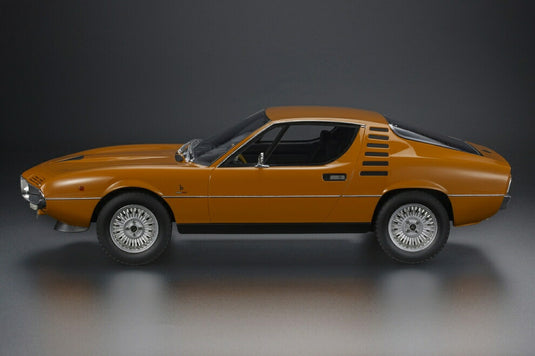 【予約】12月以降発売予定ALFA ROMEO - MONTREAL 1970 - ORANGE  /TOPMARQUES COLLECTION 1/12 ミニカー