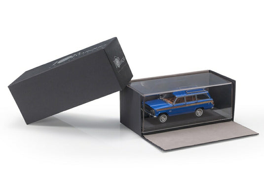 JEEP - GRAND WAGONEER 1979 - BLUE  /TOPMARQUES COLLECTION 1/43 ミニカー