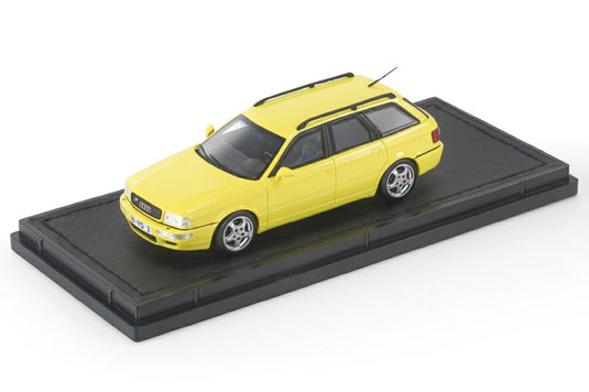 AUDI - A4 RS2 AVANT 1994 - YELLOW  /TOPMARQUES COLLECTION 1/43 ミニカー