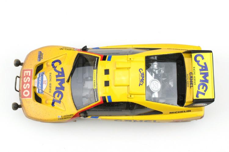 ギャラリービューアに画像をロードする, 【予約】６月以降発売予定Peugeotプジョー 405 GT T-16 Paris Dakar Winner 1990 dirty  /TOPMARQUES 1/18  ミニカー
