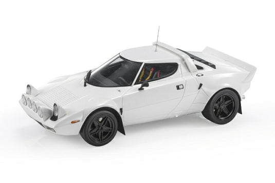 【予約】Lancia Stratos Stratos HF Ready to Race /TOPMARQUES 1/18 ミニカー