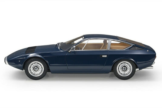 【予約】2020年1月以降発売予定Maserati Khamsin dark blue /Top Marques 1/18 ミニカー