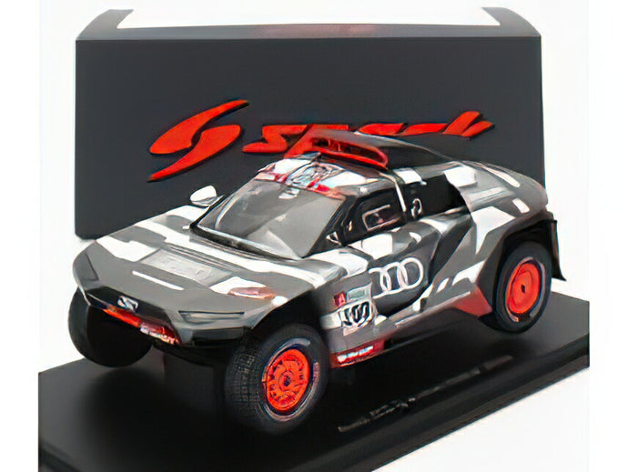 AUDI - Q E-TRON RS TEAM AUDI SPORT N 200 RALLY DAKAR 2022 S.PETERHANSEL - E.BOULANGER - GREY SILVER BLACK /Spark 1/43 ミニカー