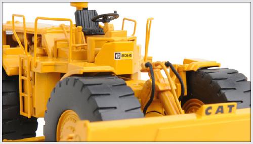 ギャラリービューアに画像をロードする, CAT 834 ホイールドーザー  /CCM 1/48 ダイキャスト製　建設機械模型
