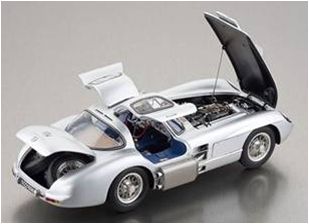 ギャラリービューアに画像をロードする, メルセデス ベンツ 300 SLR 1955 ルドルフ・ウーレンハウト メルセデス・ベンツ125周年記念モデル　M-088　世界限定4,000台　CMC 1/18
