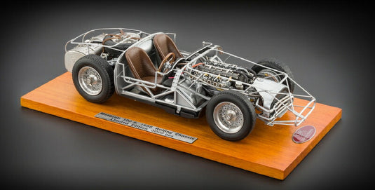 【予約】4月以降発売予定Maserati 300S, Rolling Chassis, 1956 Limited Edition 3000 pcs /CMC 1/18 ミニカー